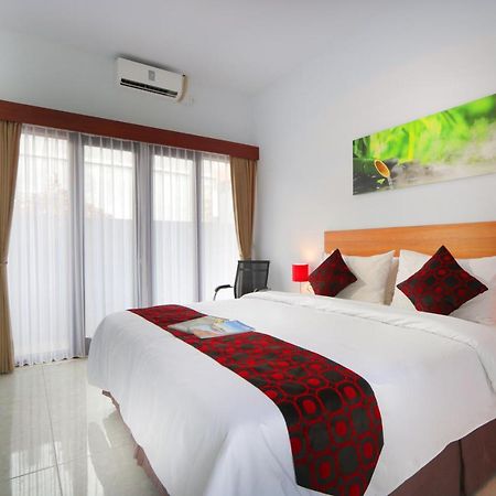 Valomia Guest House Kerobokan Exterior foto