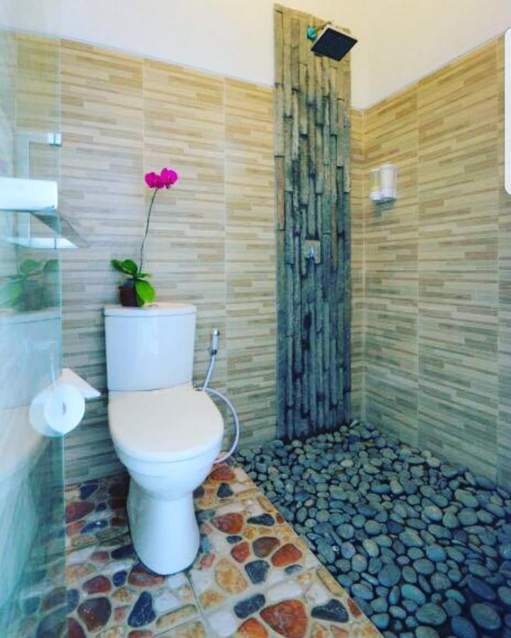 Valomia Guest House Kerobokan Exterior foto